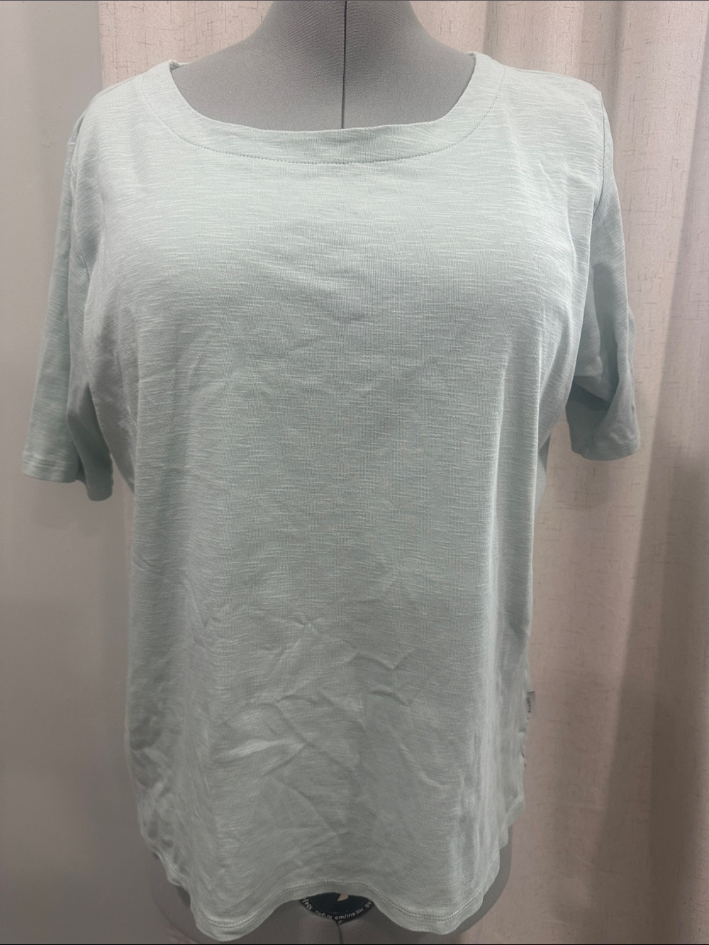 Orvis Scoop Neck Short Sleeve Tee - Pale Mint size XL 100% Pima cotton